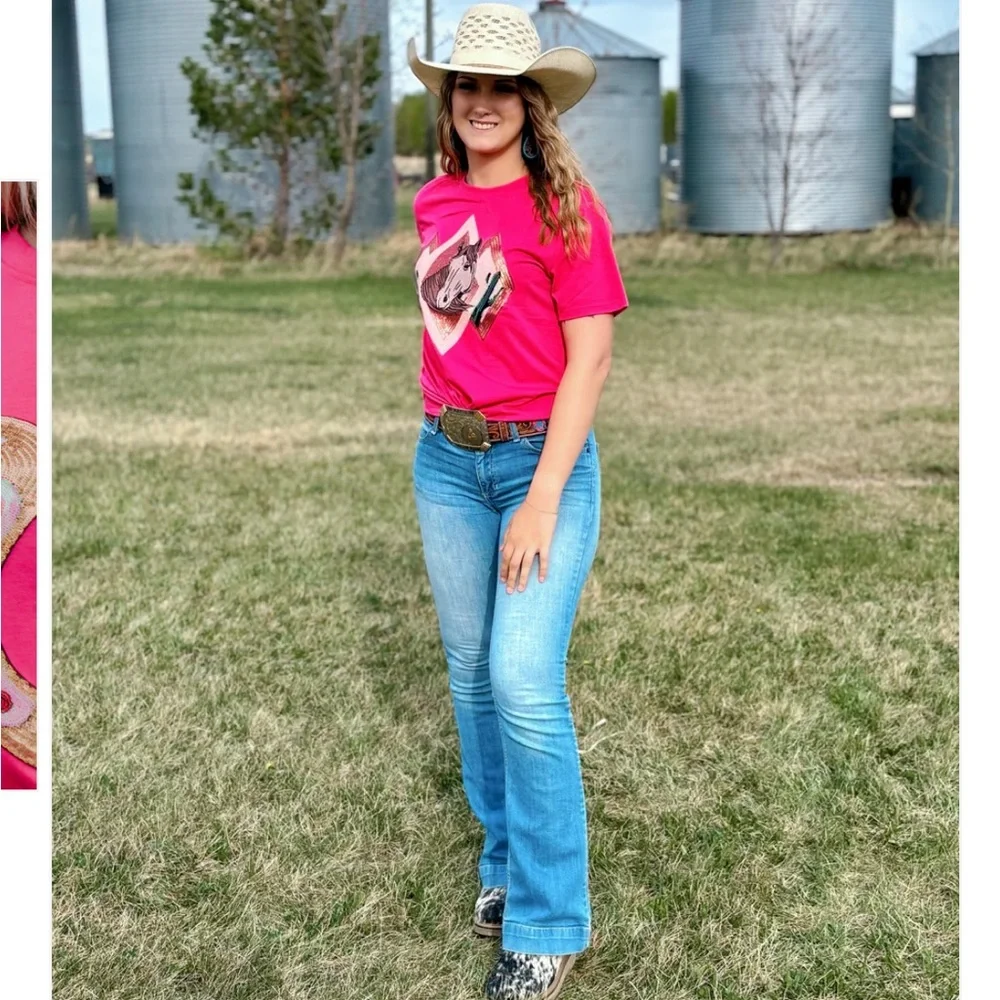 Pink Graphic Horse T-Shirt - Picture 2 of 3